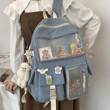 Large-Capacity Junior High School Students Take The Harajuku Backpack Trend