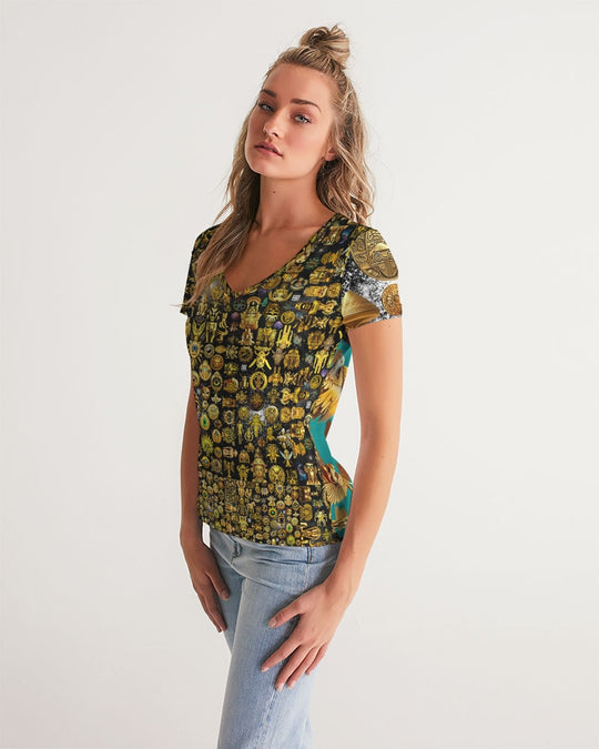 Nature Abstrak Women's All-Over Print V-Neck Tee