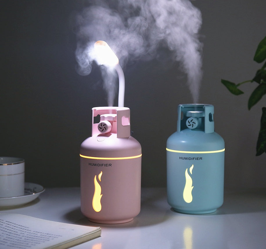 Multifunctional gas tank humidifier