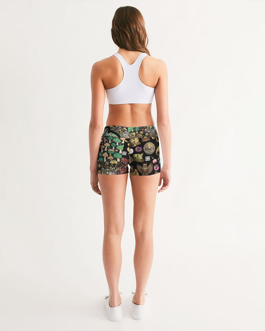 Alien Trendy Abstrak Collection Women's All-Over Print Mid-Rise Yoga Shorts