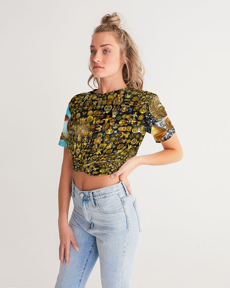 Nature Abstrak Women's All-Over Print Twist-Front Cropped Tee