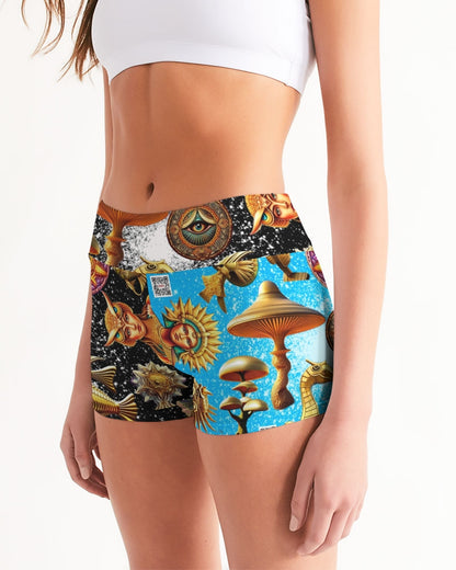 Eye and Face Abstrak Women's All-Over Print Mid-Rise Yoga Shorts