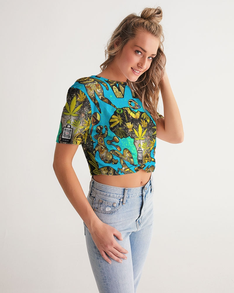 Ancient Abtsrak Women's All-Over Print Twist-Front Cropped Tee