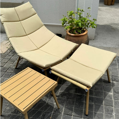 Deck Chair With Table Suitable For Camping, Games, Lunch Breaks, Garden Parties, Sunbathing