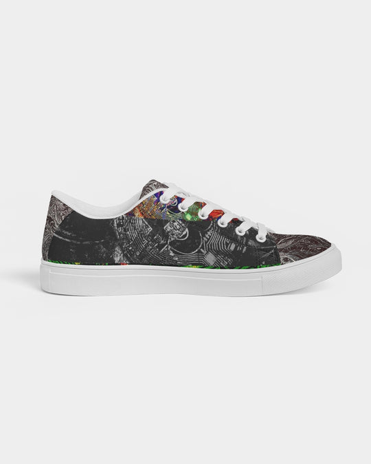 Saddle Serenade Abstract Design Men's Faux-Leather Sneaker