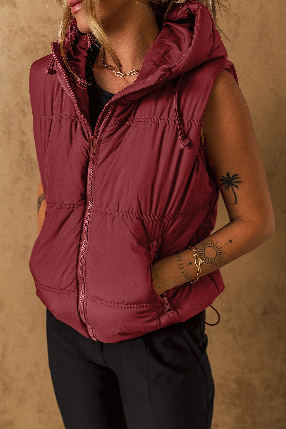 Clay Zip-up Side Pockets Hooded Puffer Vest