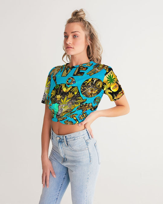 Ancient Abtsrak Women's All-Over Print Twist-Front Cropped Tee